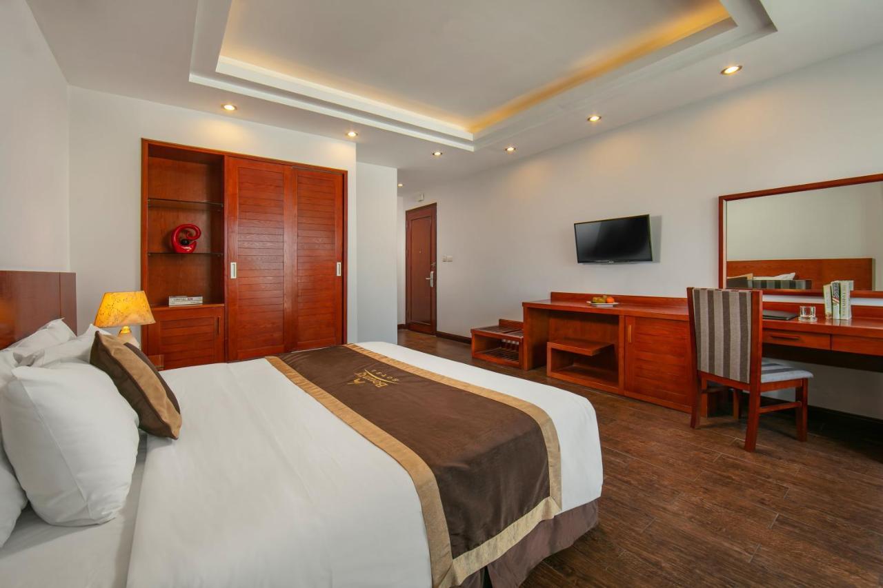 Bounty Hotel Hanoi Bagian luar foto