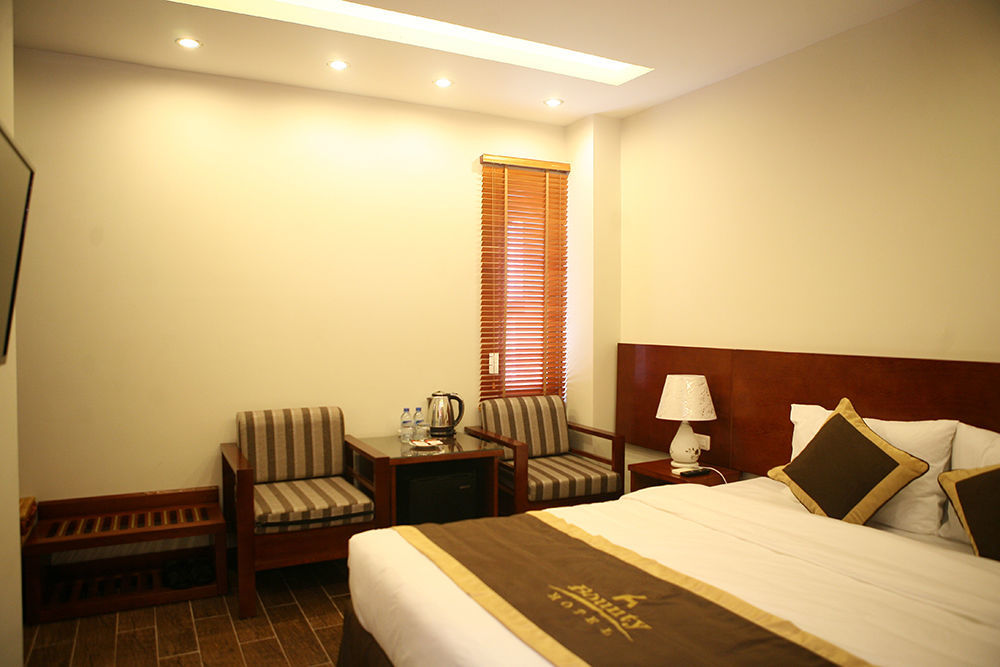 Bounty Hotel Hanoi Bagian luar foto