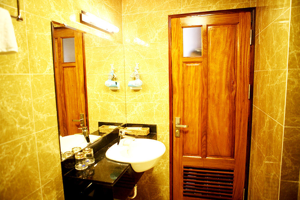 Bounty Hotel Hanoi Bagian luar foto